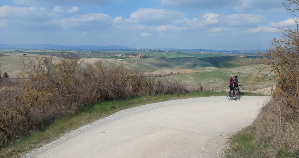 Como Lago Bike - le CRETE SENESI e la VAL D’ORCIA